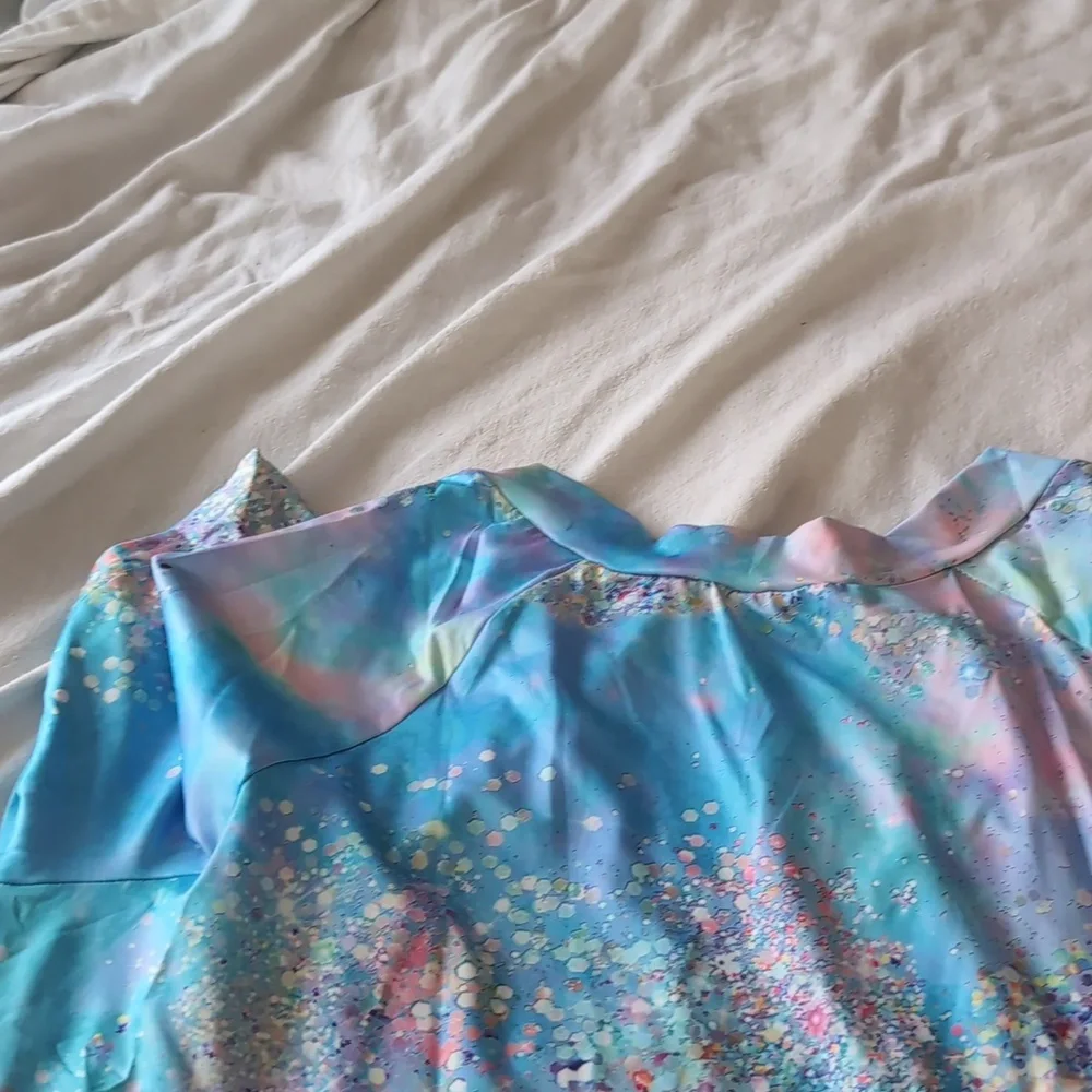Vibrant Multicolor Patterned Blouse - Picture 2 of 3